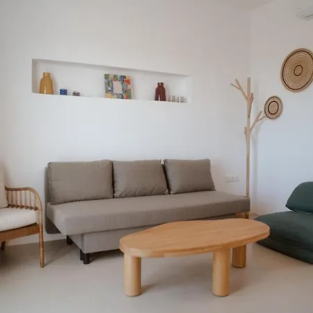 アパート Aelia Kastraki House *